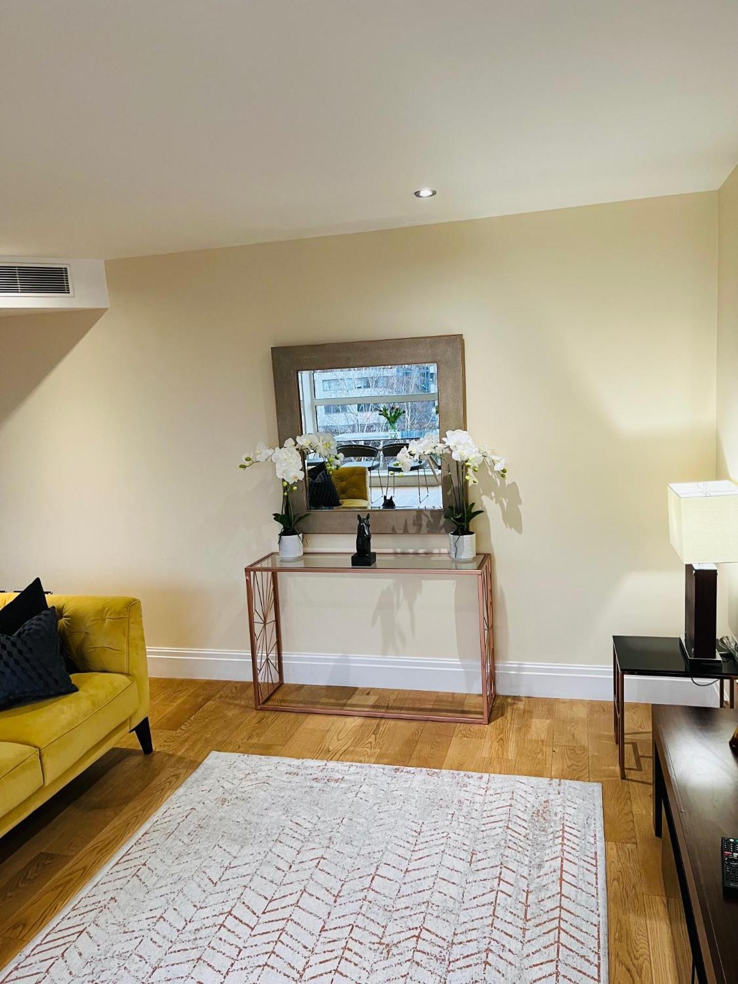 Thames View Apartment, Imperial Wharf Лондон Екстериор снимка