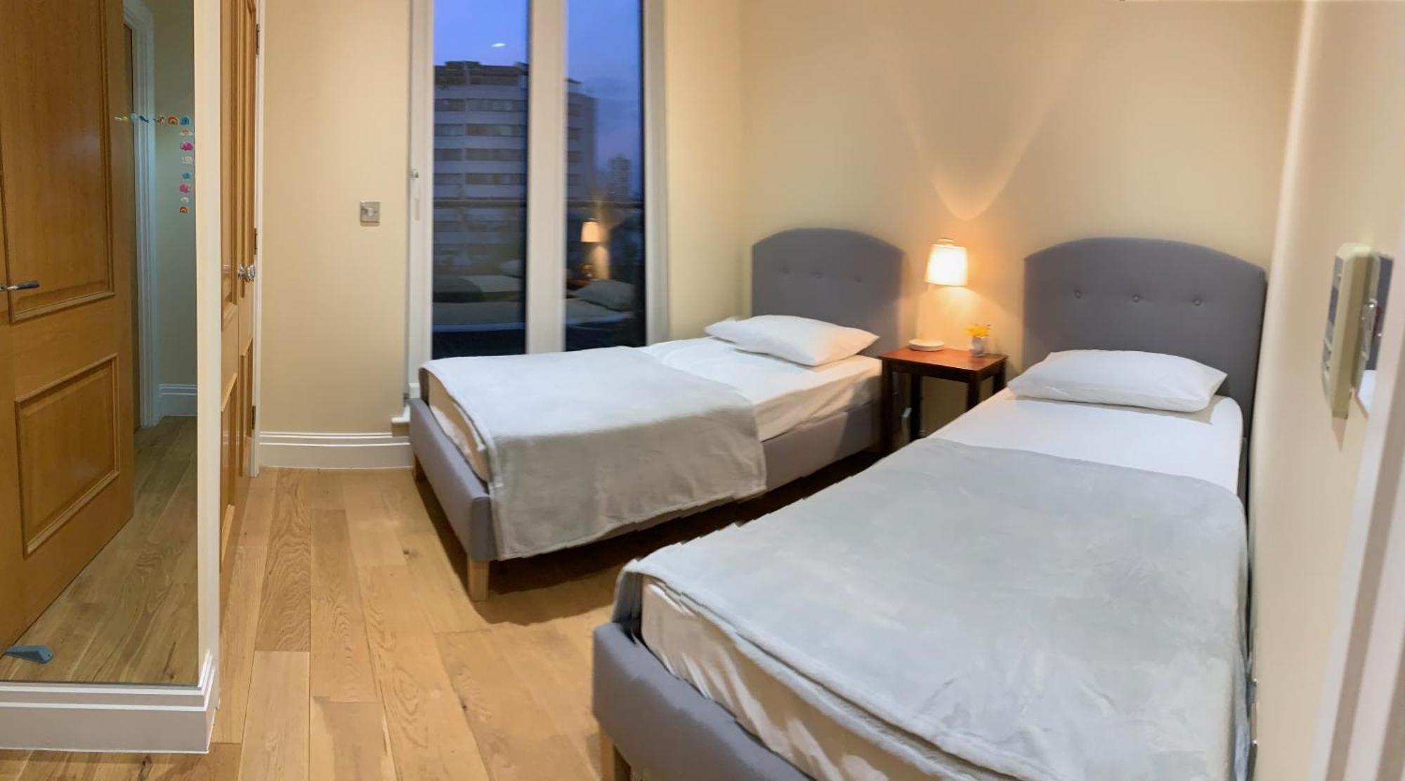 Thames View Apartment, Imperial Wharf Лондон Екстериор снимка